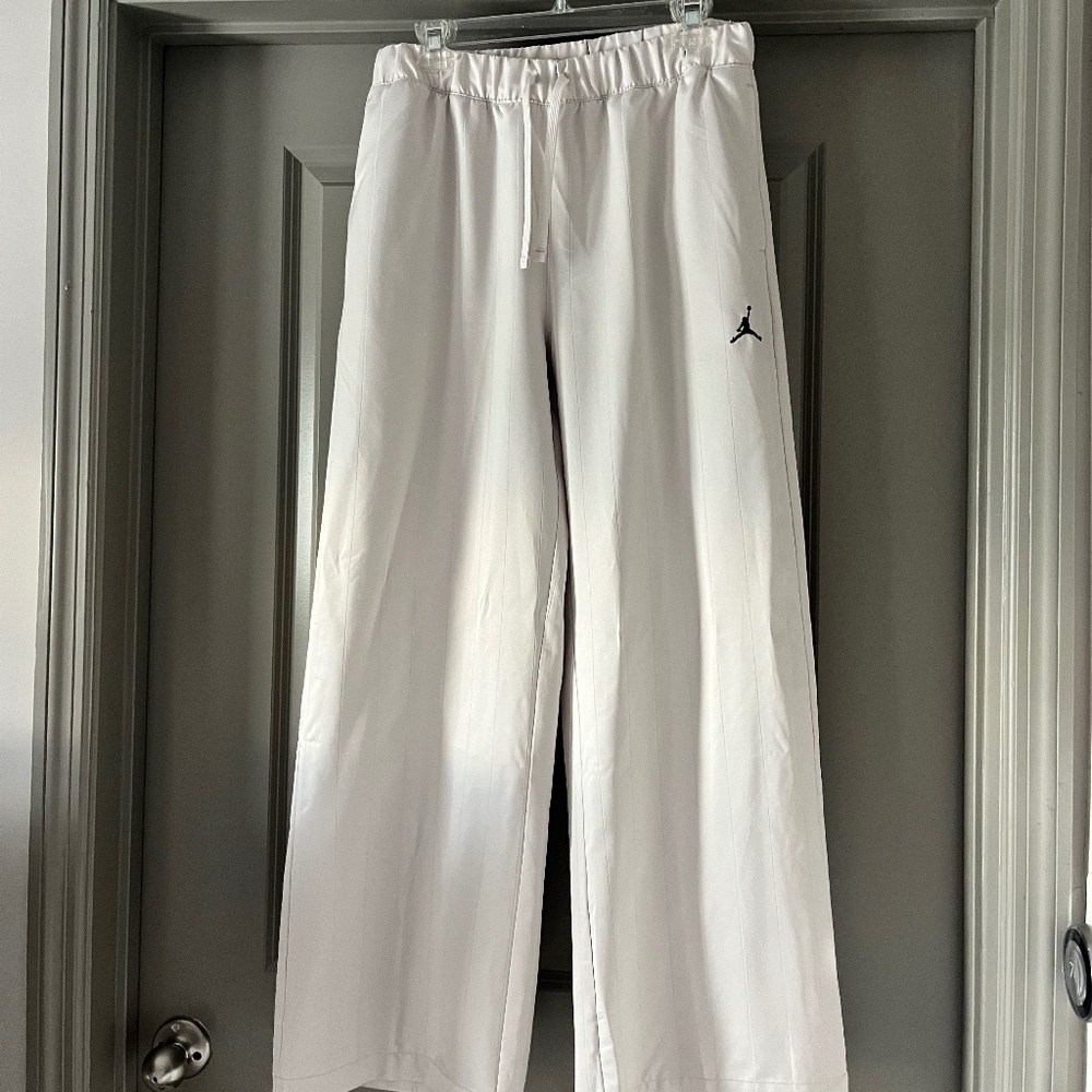 Jordan Heritage Pants in Sand